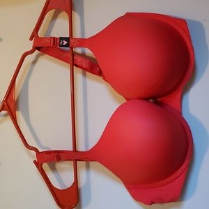 NWT T-Shirt push-up bra